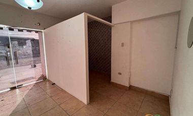 LOCAL EN SAN FELIPE SOBRE AVE PRINCIPAL ADECUADO PARA RESTAURANTE, CAFES, NEGOCIOS GIROS DIVERSOS