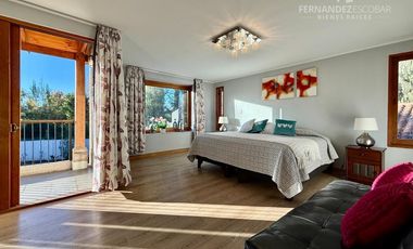 LOS ANDES - VENDE CASA 4D 5B 3E PSICINA - COND. EL ENCANTO