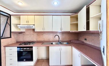 Se vende departamento 3 piezas 2 baños, estacionamiento y bodega, Edificio Doña Javiera, Curicó