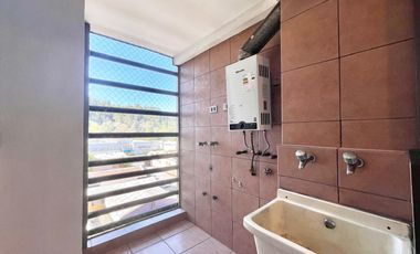 Se vende departamento 3 piezas 2 baños, estacionamiento y bodega, Edificio Doña Javiera, Curicó