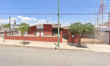 CASA AMPLIA CON 4 RECAMARAS 1 PLANTA Y ALBERCA TECHADACON JACUZZI EN COL GUADALUPE