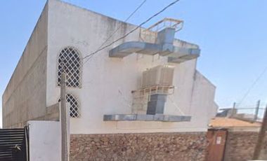 CASA AMPLIA CON 4 RECAMARAS 1 PLANTA Y ALBERCA TECHADACON JACUZZI EN COL GUADALUPE
