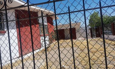 CASA AMPLIA CON 4 RECAMARAS 1 PLANTA Y ALBERCA TECHADACON JACUZZI EN COL GUADALUPE
