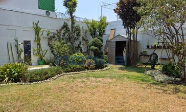 Casa en Venta en Lomas de Tecamachalco