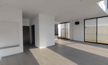 CASA EN VENTA EN CASA FUERTE