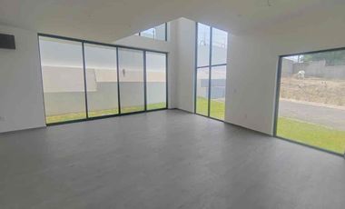 CASA EN VENTA EN CASA FUERTE