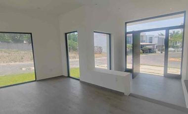CASA EN VENTA EN CASA FUERTE