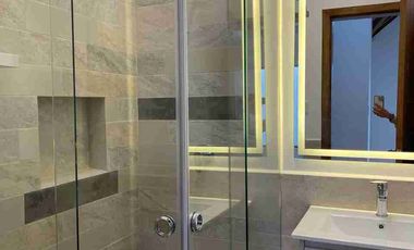 *HERMOSAS CASAS POR ESTRENAR  🏡*
- CONJUNTO PRIVADO
- SECTOR LA ARMENIA 
💰VALOR:  Desde $ 128.000

🚧Terreno: 105 m²
🏕️Construcción: 120 m²
🧱 No adosadas - pared propia