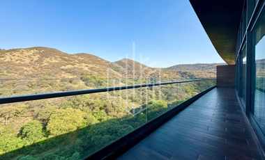 LUJOSO PH COMPLETAMENTE REMODELADO EN RESERVA ESCONDIDA EN VENTA