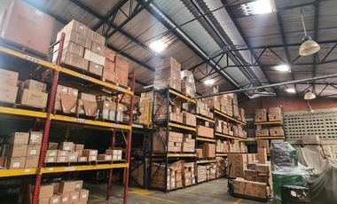 VENDO BODEGA AREA 666 M2  ACOPI YUMBO