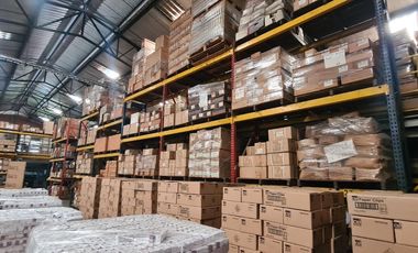 VENDO BODEGA AREA 666 M2  ACOPI YUMBO