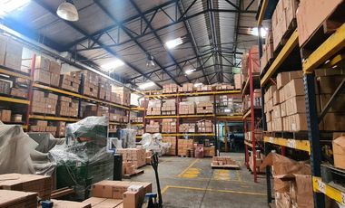 VENDO BODEGA AREA 666 M2  ACOPI YUMBO