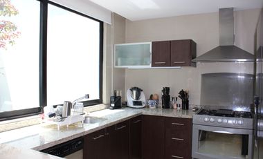 Esplendido Departamento de 2 Pisos con Terraza en Polanco.