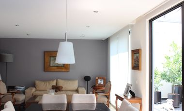 Esplendido Departamento de 2 Pisos con Terraza en Polanco.
