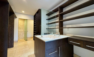 HERMOSO DEPARTAMENTO CON TERRAZA DE GRAN TAMAÑO Y AMENIDADES EN VENTA EN ZONA ESMERALDA.