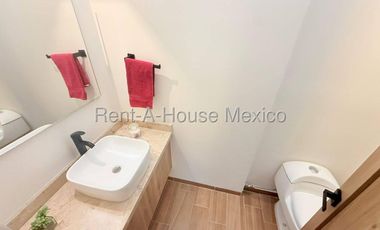 Estrena casa de 4 recámaras con roof en Zen Life, El Mirador, Querétaro