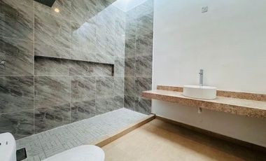 RESIDENCIA EN VENTA EN PRIVADA PARQUE NATURA CHOLUL