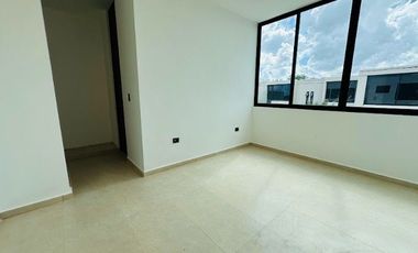 RESIDENCIA EN VENTA EN PRIVADA PARQUE NATURA CHOLUL