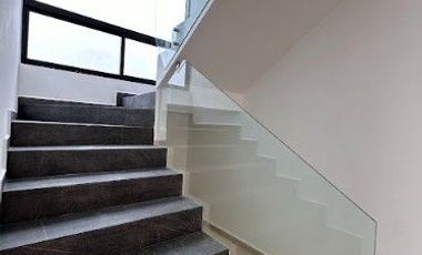 RESIDENCIA EN VENTA EN PRIVADA PARQUE NATURA CHOLUL