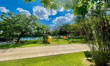 RESIDENCIA EN VENTA EN PRIVADA PARQUE NATURA CHOLUL