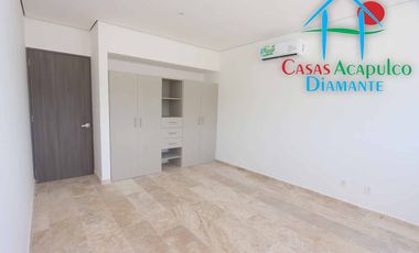 Penthouse dúplex en Palm Diamante: lujo y vistas al mar desde lo más alto de Acapulco