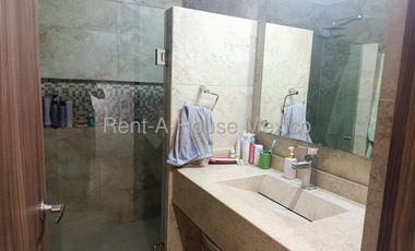 Casa de 4 recámaras con foor en venta en Zibatá, Querétaro