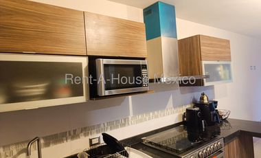 Casa de 4 recámaras con foor en venta en Zibatá, Querétaro