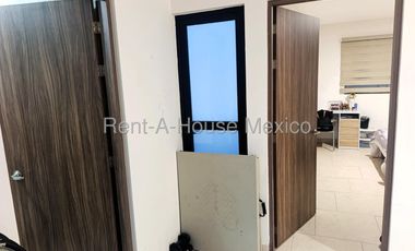 Casa de 4 recámaras con foor en venta en Zibatá, Querétaro