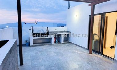 Casa de 4 recámaras con foor en venta en Zibatá, Querétaro