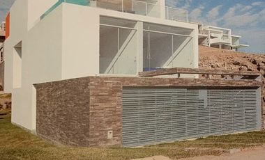 CASA DE PLAYA EN VENTA US$ 380,000, PLAYA PALMERAS KM 123.5 PAN SUR