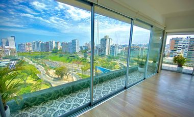 ¡Bajo de Precio! Venta de Moderno Dúplex en Barranco – Vista al Mar –