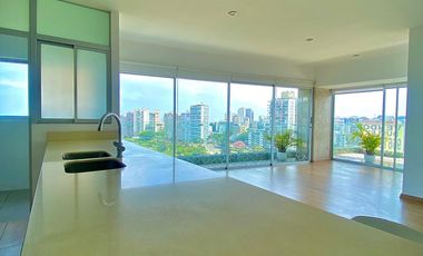¡Bajo de Precio! Venta de Moderno Dúplex en Barranco – Vista al Mar –