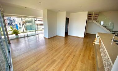 ¡Bajo de Precio! Venta de Moderno Dúplex en Barranco – Vista al Mar –