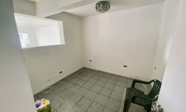 Arriendo amplia casa 10 dormitorios a pasos Unimarc Angamos, Playa blanca