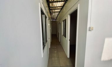 Arriendo amplia casa 10 dormitorios a pasos Unimarc Angamos, Playa blanca