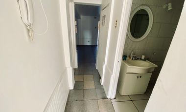 Arriendo amplia casa 10 dormitorios a pasos Unimarc Angamos, Playa blanca