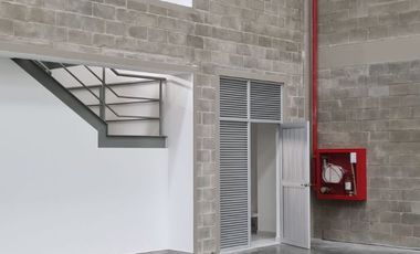 BODEGA ARRIENDO AREA 1870 M2 CONJUNTO CERRADO ARROYOHONDO YUMBO