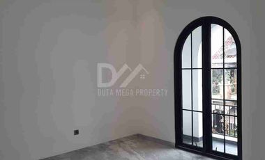 Dijual Rumah Baru Mewah American Classic Cluster Asri Strategis di Puri Bintaro