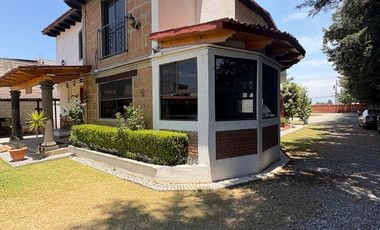Terreno 1800 metros con casita construida de 400 m con arboles frutales en blvd aeropuerto