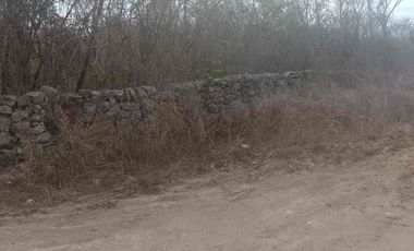 se vende terreno Tetiz cerca Hunucma