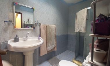 CASA EN VENTA CERCA AV TONALTECAS Y AV JUAREZ.