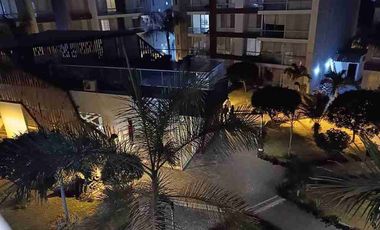 Alquiler Departamento 3 dorm, area de serv. y estac. Las Palmeras del Chipe