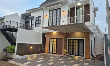 Rumah Dijual Murah Cibubur Jaktim Tanah 90 Lokasi Bagus
