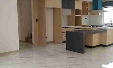 Casa 3 habitaciones en venta en condominio