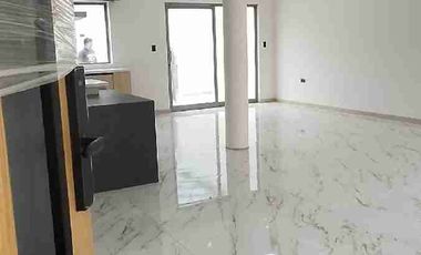 Casa 3 habitaciones en venta en condominio