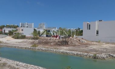 Terreno habitacional en venta, Isla Dorada, Zona Hotelera Cancún