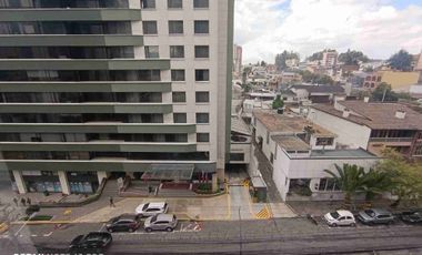 SUITE AMOBLADA EN RENTA – SWISSÔTEL, 12 DE OCTUBRE, CENTRO NORTE DE QUITO