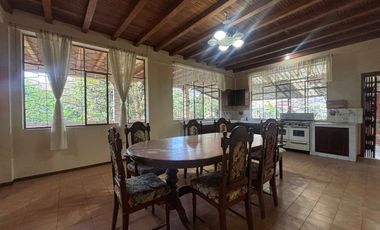 Amplia propiedad en venta en Malacatos