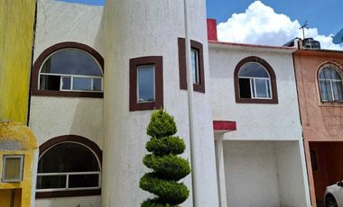 HERMOSA CASA EN VENTA FRACCIONAMIENTO PRIVADO, ZONA EL ALTO SANTA ANA CHIAUHTEMPAN