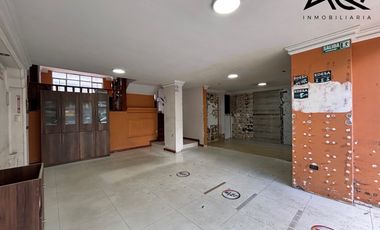 Casa comercial en venta en Av. Pío Jaramillo